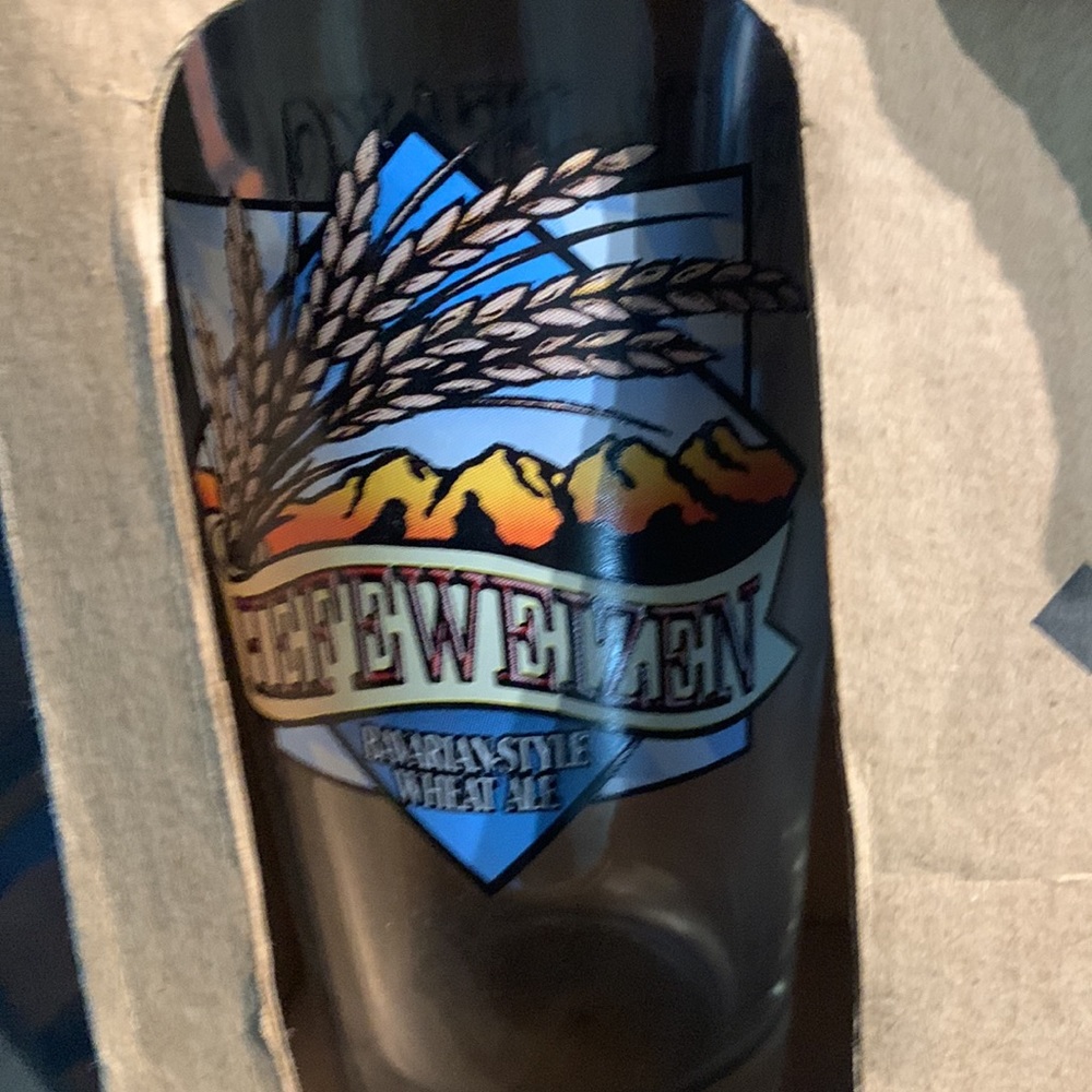Pint Glass - Picture 7 of 9